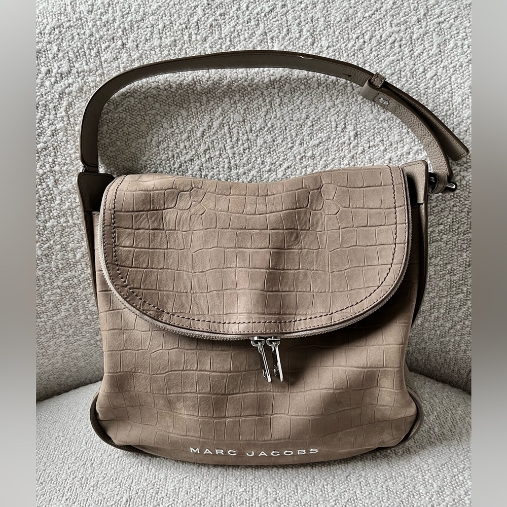 Marc Jacobs The Groove Croc‑Embossed Shoulder Bag, Graige Leather Hobo - Picture 5 of 15